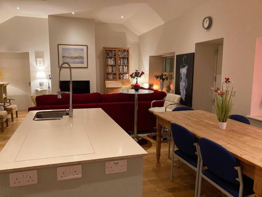 2 Quay Road, Killala. Stunning Sea Front Cottage Luaran gambar
